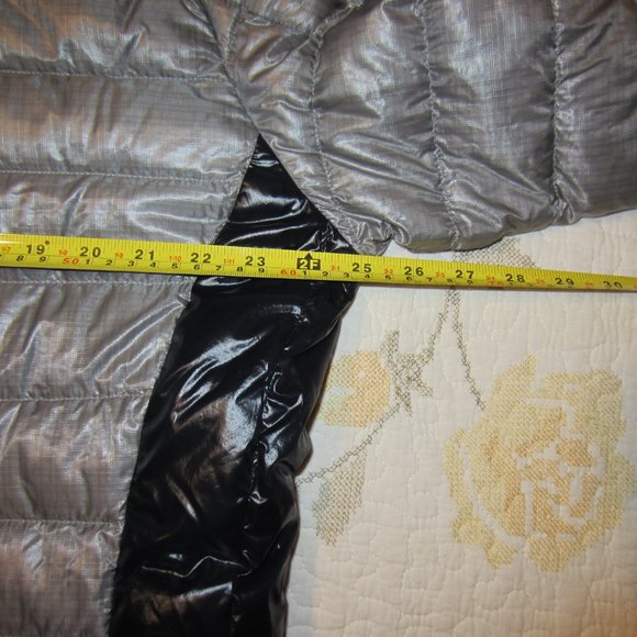 SOLD- Brooks-Range Mountaineering Down Sweater XL - Picture 3 of 7